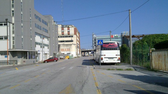 autobusova_stanica_benatky1 Autobusova stanica Benatky